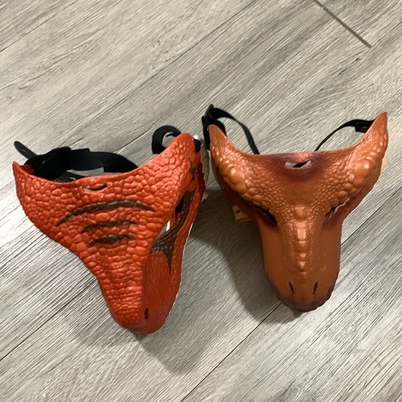 Jurassic World Orange Velociraptor Mask and TYRANNOSAURUS REX Mask - Picture 4 of 11